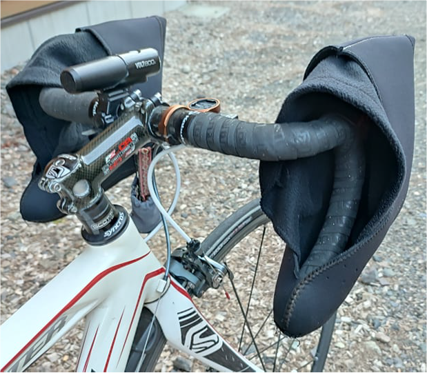 スポーツ自転車用ハンドルカバー